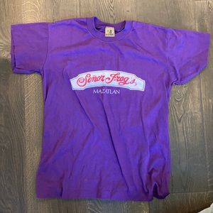 Vintage Single Stitch purple Senor Frogs tshirt